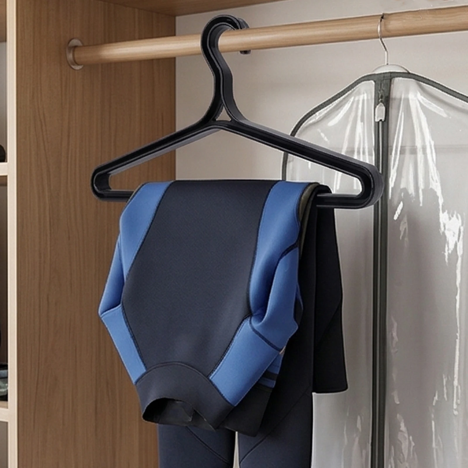 

Diving Suit Drying Rack Reusable Wet & Dry Clothes Hanging Organizer Swimming Coat Holder for Snorkeling And Surfing Equipment
