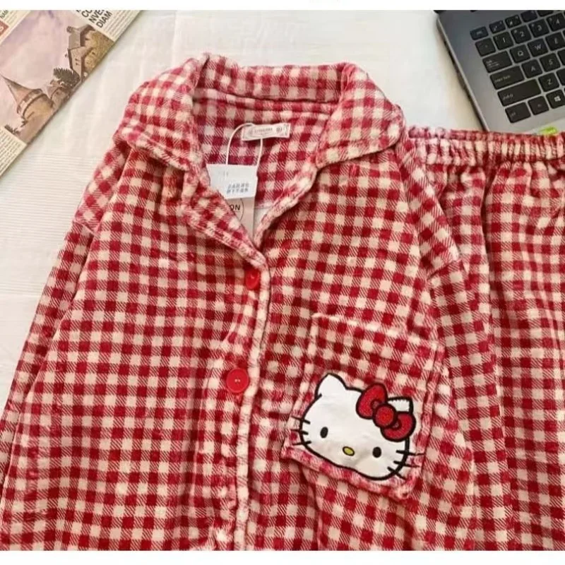 

Women's Hello Kitty Pajama Set Flannel Cute Cartoon Pajamas Warm Plush Pajamas Fluffy Comfortable Home Clothes Two Piece Set