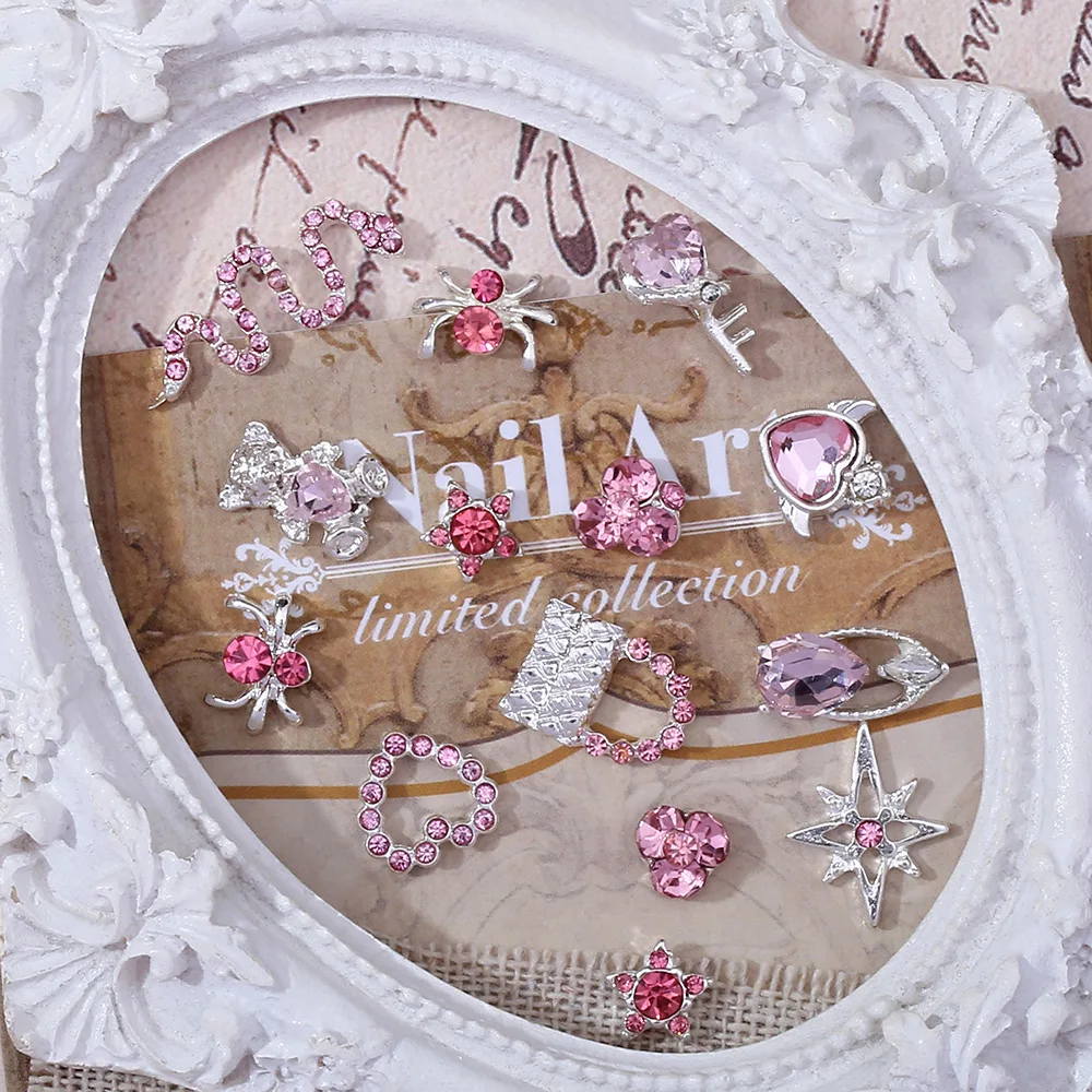 10 SZTUK Mieszanych Stopów Różowych Cyrkonii Ozdoby do Paznokci 3D Serce Motyl Gwiazda Wiśnia Metalowe Wiśnie Klejnoty do Paznokci Błyszcząca Biżuteria do Paznokci