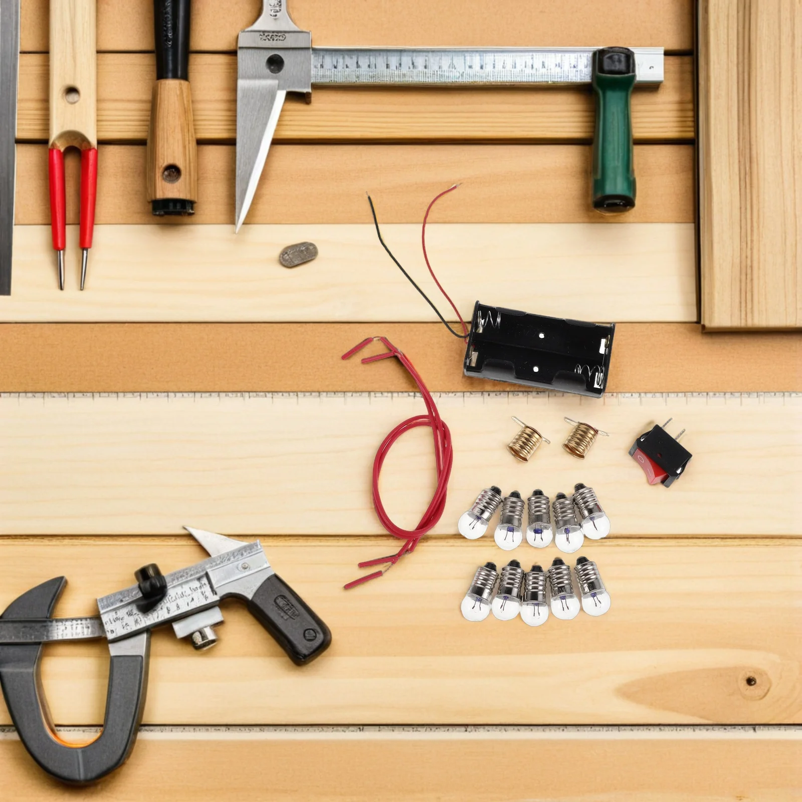 

4 set Kids Electric Circuit Kit 5V Mini Electricity Board With Bulb Holder Box Switch Science Experiment Kit For