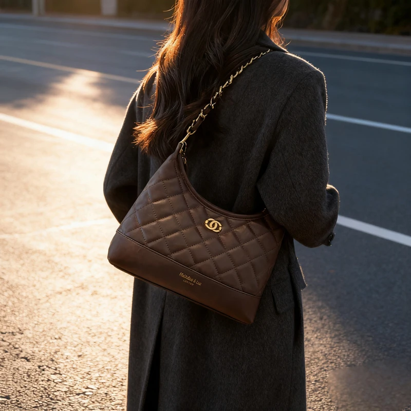 

High-End Quilted Embroidery Bag for Women 2025 New Crossbody Bag Exquisite Single Shoulder Underarm Bag Small Tote Bag 3118YS