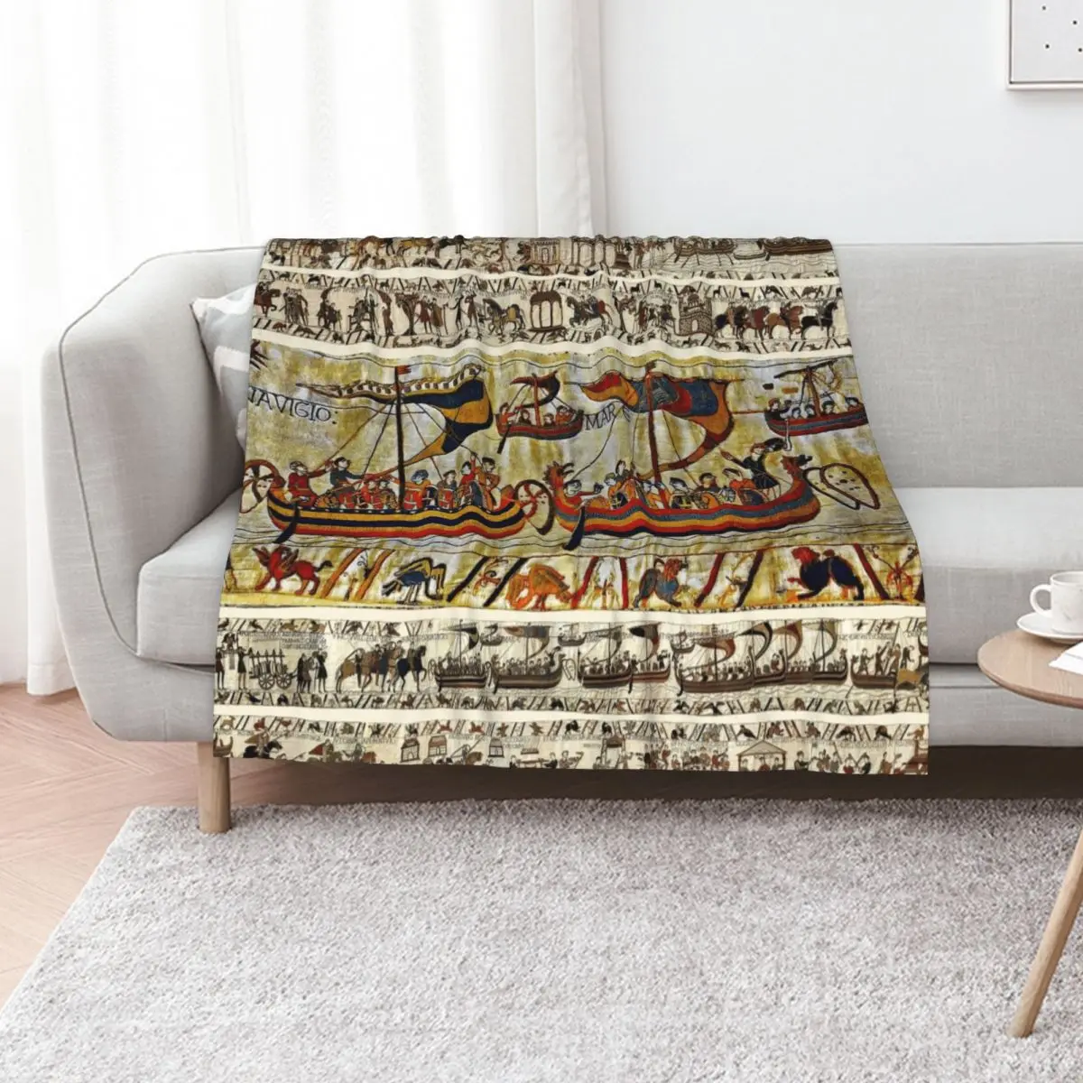 THE BAYEUX TAPESTRY ,VIKING SHIPS Throw Blanket Thin Luxury Designer Picnic Heavy Furry Decorative Throw Blankets