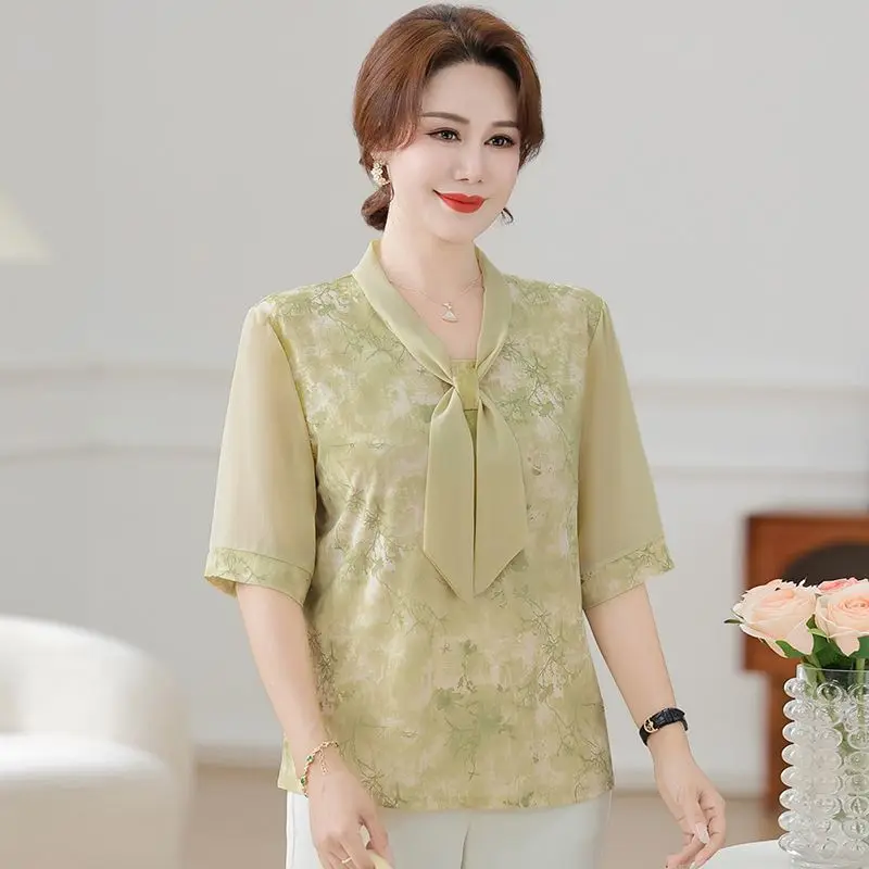 Summer Clothing for Middle Aged and Elderly People Fashionable Short Sleeved T-shirts Summer Temperament Loose Shirts