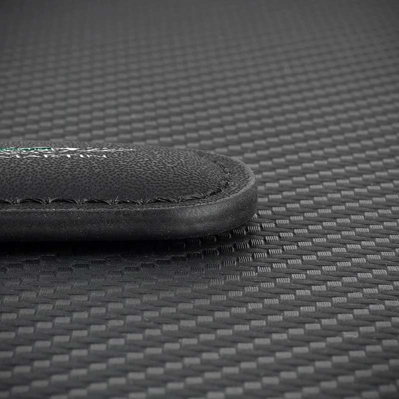 1 قطعة شعار السيارة التصميم المفاتيح مفتاح سلسلة مفتاح قلادة عصابة الرجال النساء هدايا ل أستون مارتن DB S 11X9 الداخلية اكسسوارات السيارات #5