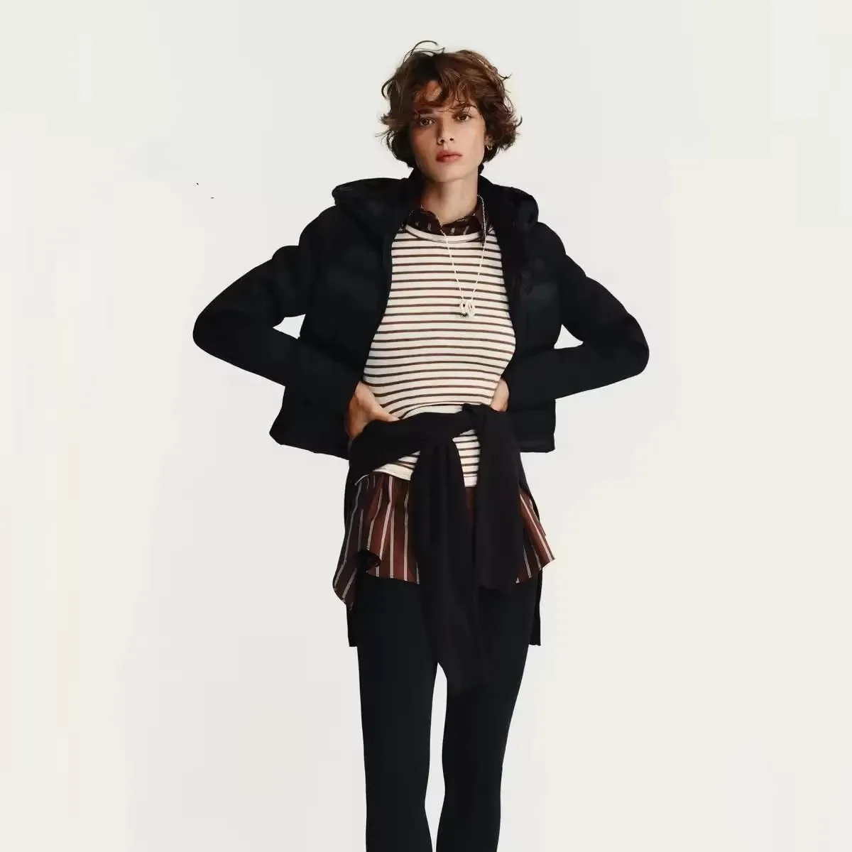 Faionable cálido algodón Jaet Long Sve prendas de vestir exteriores de mujer otoño nueva llegada tela de poliéster a prueba de viento cierre de cremallera con capucha