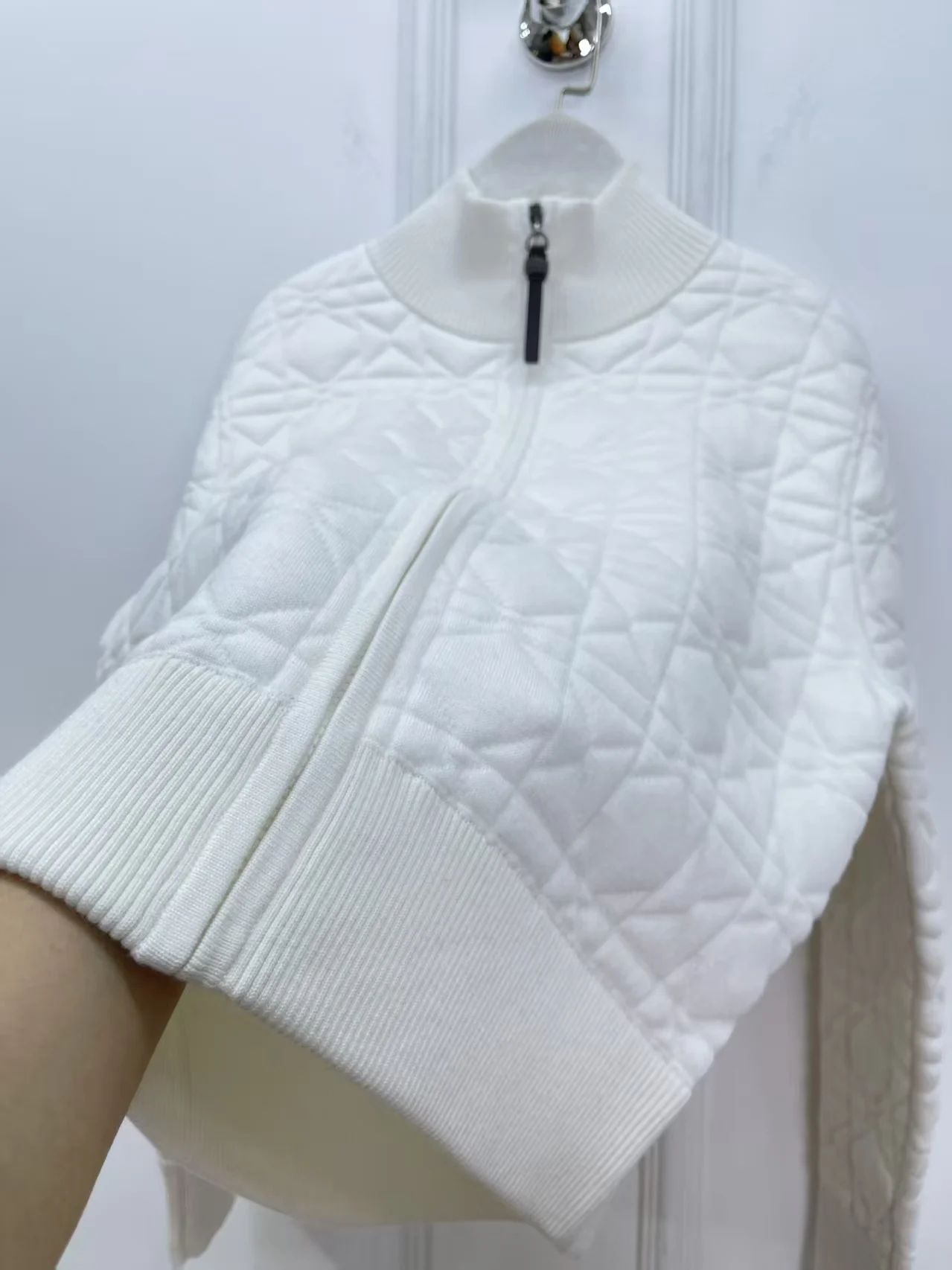 

Women's Winter High-end Wool Knitted Cardigan Stand Collar Jacket