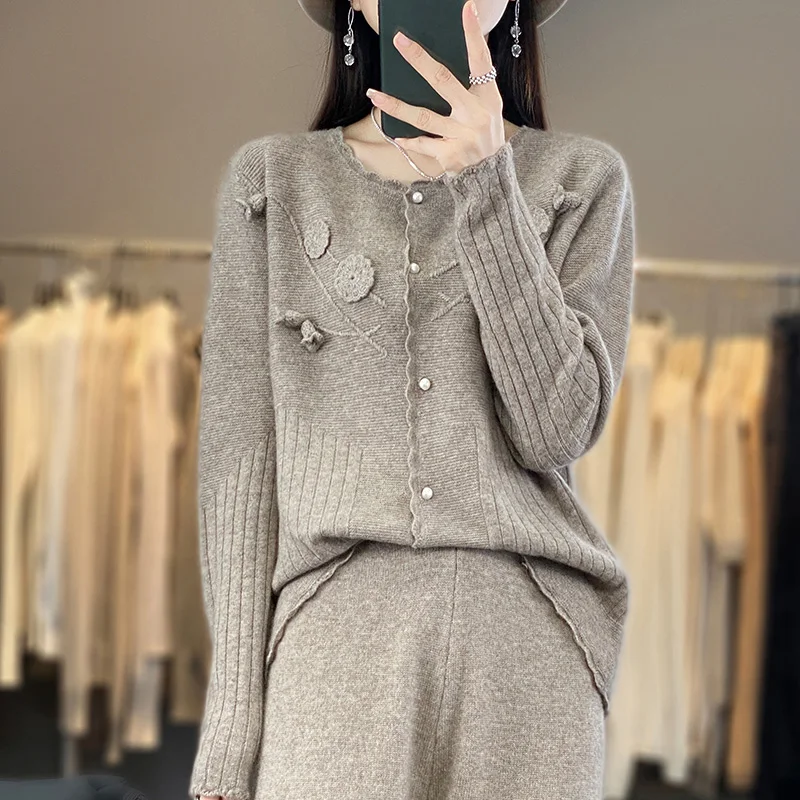 Women\'s Cardigan Autumn/Winter 100% Pure Wool Sweater Casual Knitted Sweater Round Neck Loose Tops All-match Applique Blouse