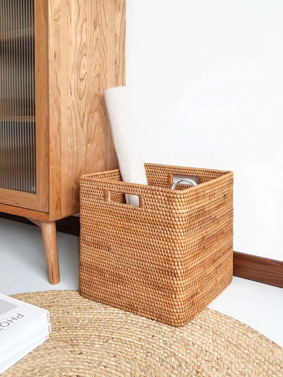 The product can be customized.Rattan storage basket American storage box hand-woven basket coffee table sundries desktop