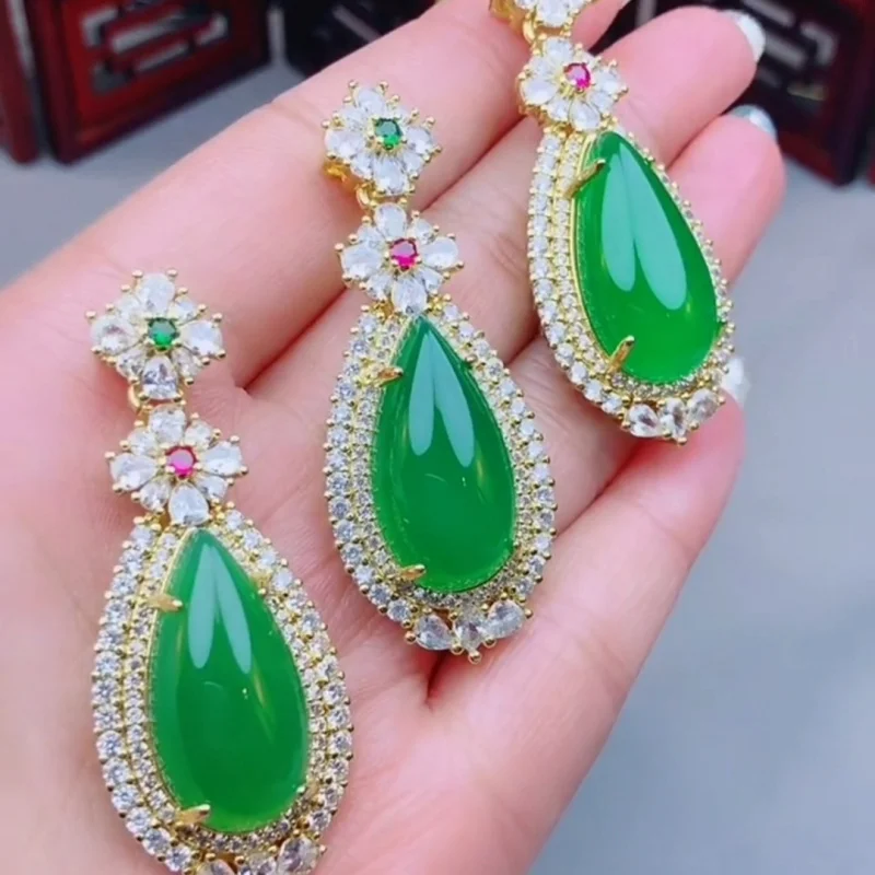 

Pure Natural Imperial Green Chalcedony Water Drop Pendant Ice Yang Green Fluorescent Jade Necklace, a Great Gift for Someone