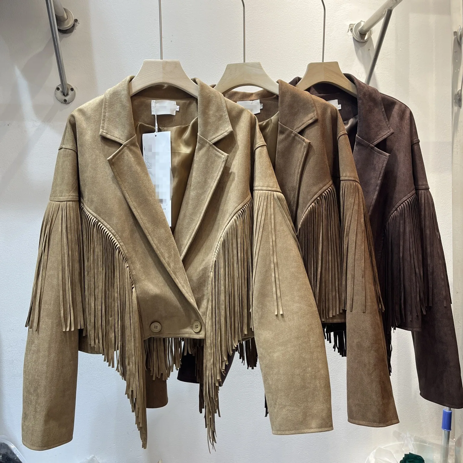 Elegant British Style Fringed Suede Jacket Women Loose Slimming Short Coat Button Closure Fashionable Autumn Top