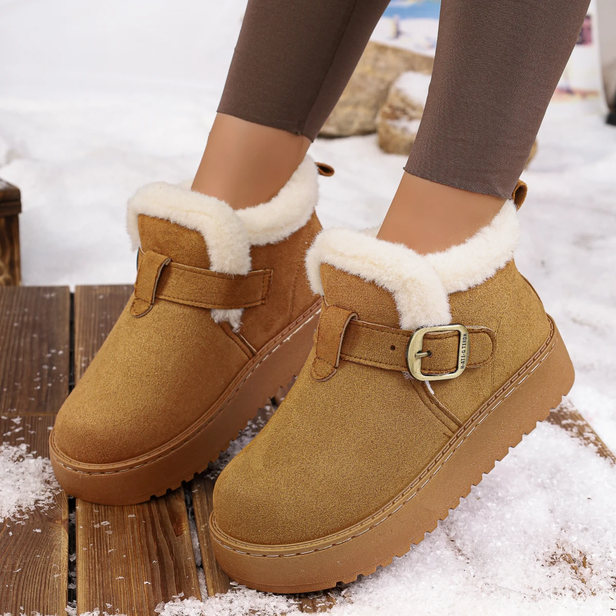 Women Boots Soft Thick Bottom Warm Ankle Booties Woman Korean Buckle Detor Snow Boots Women Faux Suede Plush Winter Shoes Women