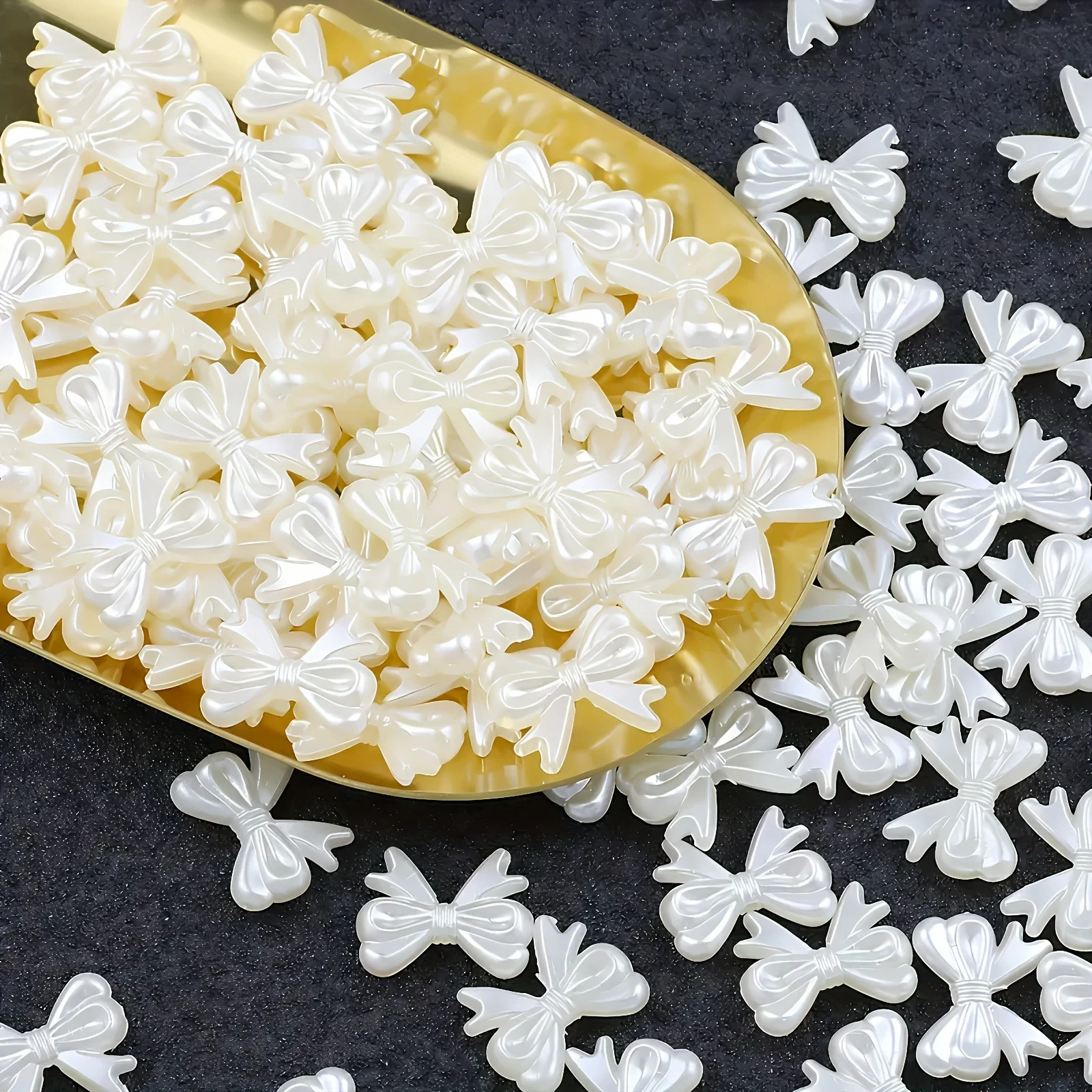 19*15mm Valentine's Day Acrylic Bow Finish Small Bow WHite Color Beads， Jewelry Making DIY Bracelet Necklace Earring Accessories