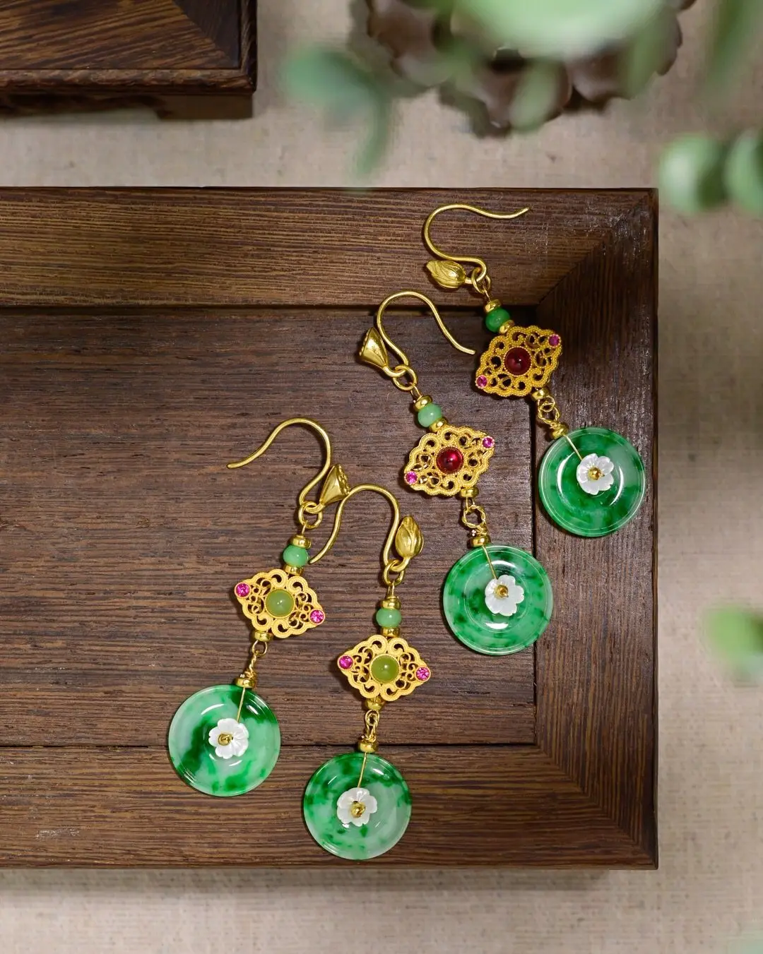 

A-Grade Natural Floating Flower Jade Earrings, 925 Gold Plated with Zircon, Total Length 6cm, Luxury Jewelry Gift