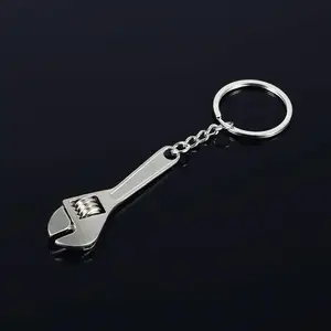 Mini Wrench Creative Simulation Key Keychain, Solid Metal Tool, Keychain, Adjustable Pocket Tool, Convenient Gift 6 main sales key t - №1
