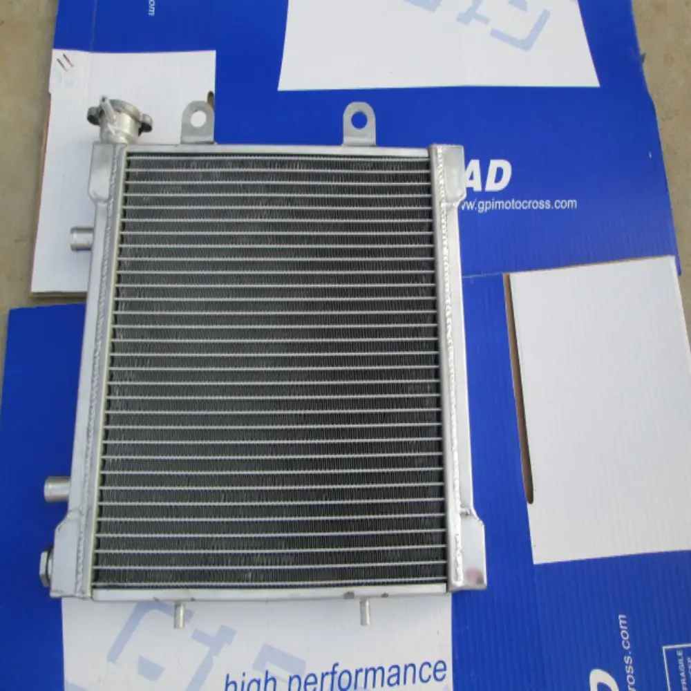 

New Aluminum Radiator For 2001-2005 Can-Am Bombardier Traxter/Qusest500 Autoshift/STD&XT/XL/Max 2001 2002 2003 2004 2005