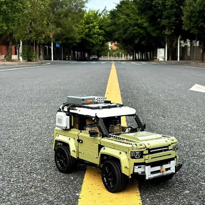 Technical Land Off-road Defender Car Building Blocks 42110 2573PCS Bricks Assembly Vehicle MOC Model Toy Boys Adult Collect Gift