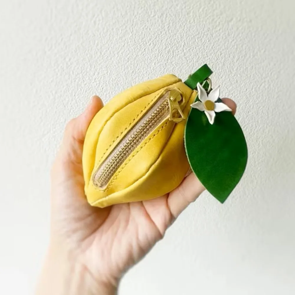 

Portable Cute Fruit Shape Coin Purse Korean Style Strawberry PU Leather Pendant Persimmon Key Ring Mini Storage Pouch Bag Charm