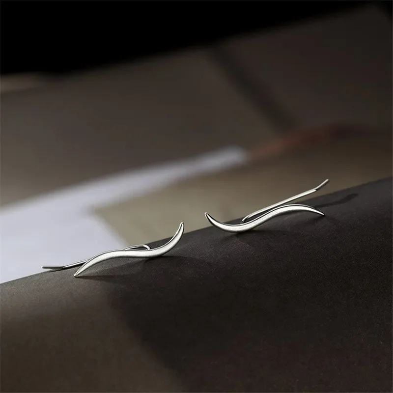 S925 الفضة إبرة قرط الاذن المرصع للنساء بسيط موجة خط ثقب الأقراط الفتيات المتخصصة تصميم حزب مجوهرات اكسسوارات هدية #3