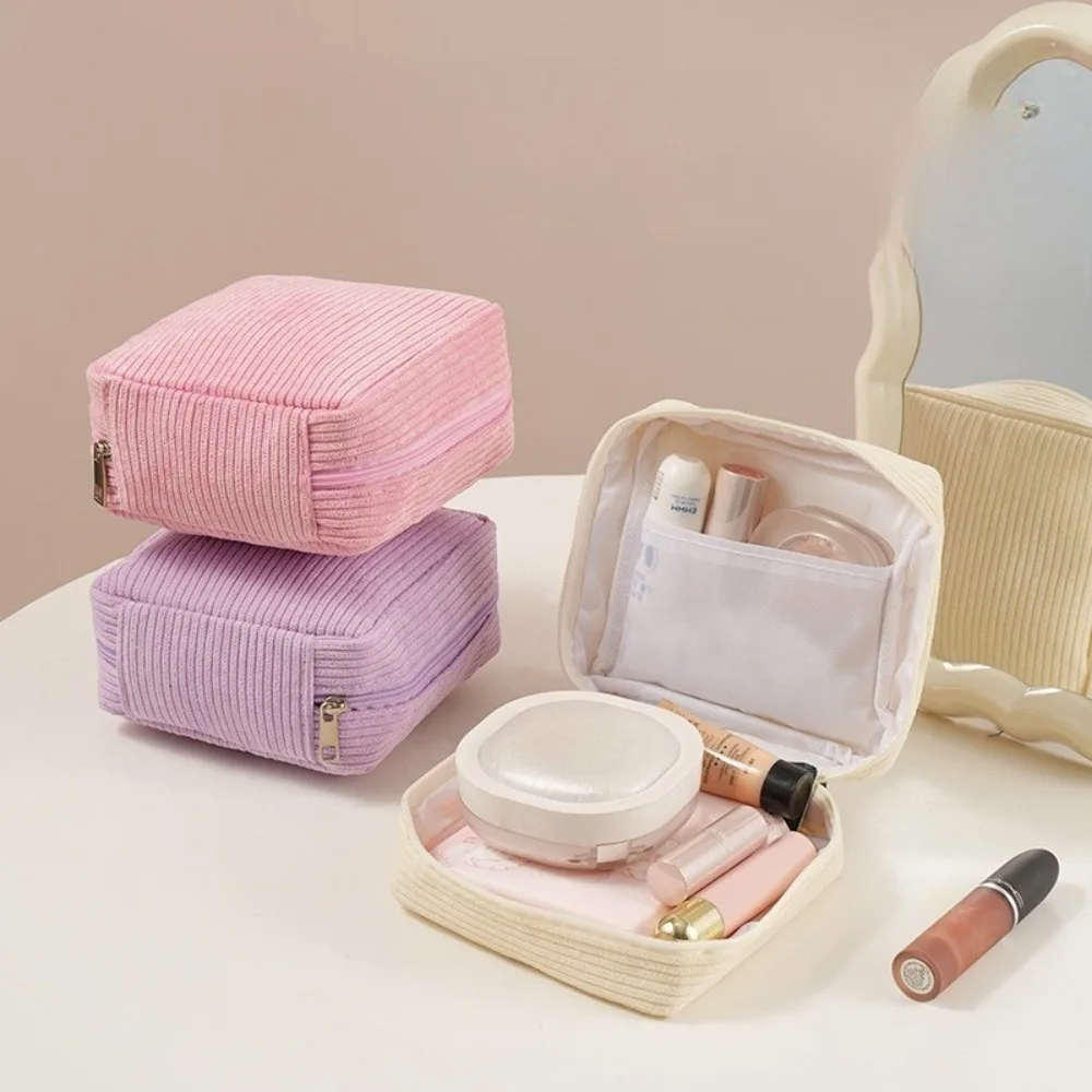 Portable Sanitary Pad Bag, Multifunctional Small Toiletry Bag, Women's Travel Cosmetics Storage Bag, Electronic Storage Box