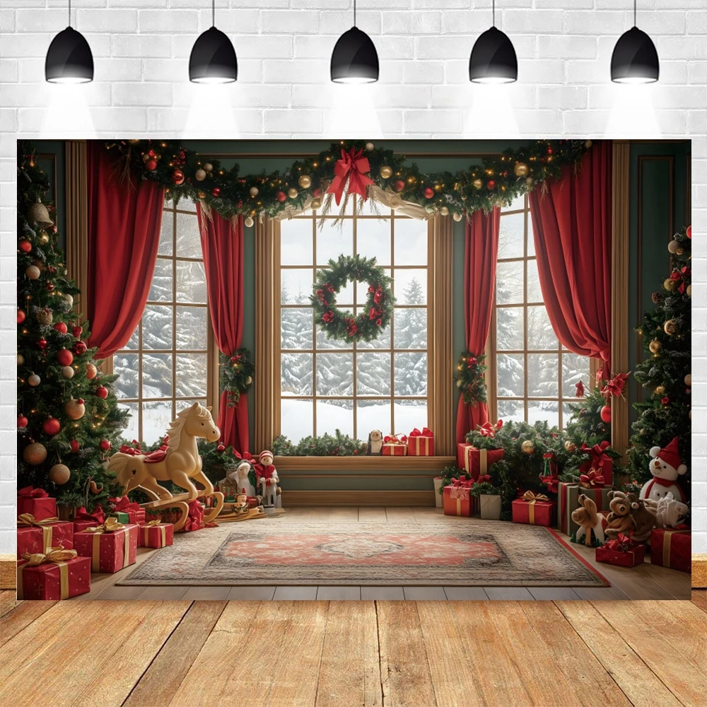 Kotak hadiah mainan pohon Natal latar belakang tirai merah tirai Natal bayi anak-anak potret keluarga latar belakang fotografi pesta Natal