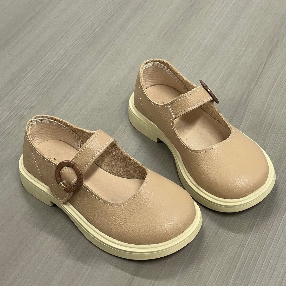 Jinyu Simple Shape Women's Shoes Trend Princess Shoes Leather Performance Outdoor Girls 3-16 Years Apricot Trendy Personality