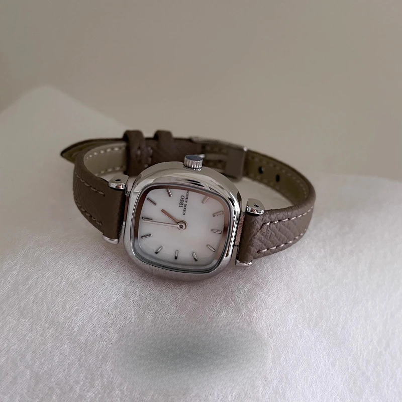 Classic Trend Ladies Watch Elegant Simple Waterproof 2025 Quartz Watch Birthday Gift