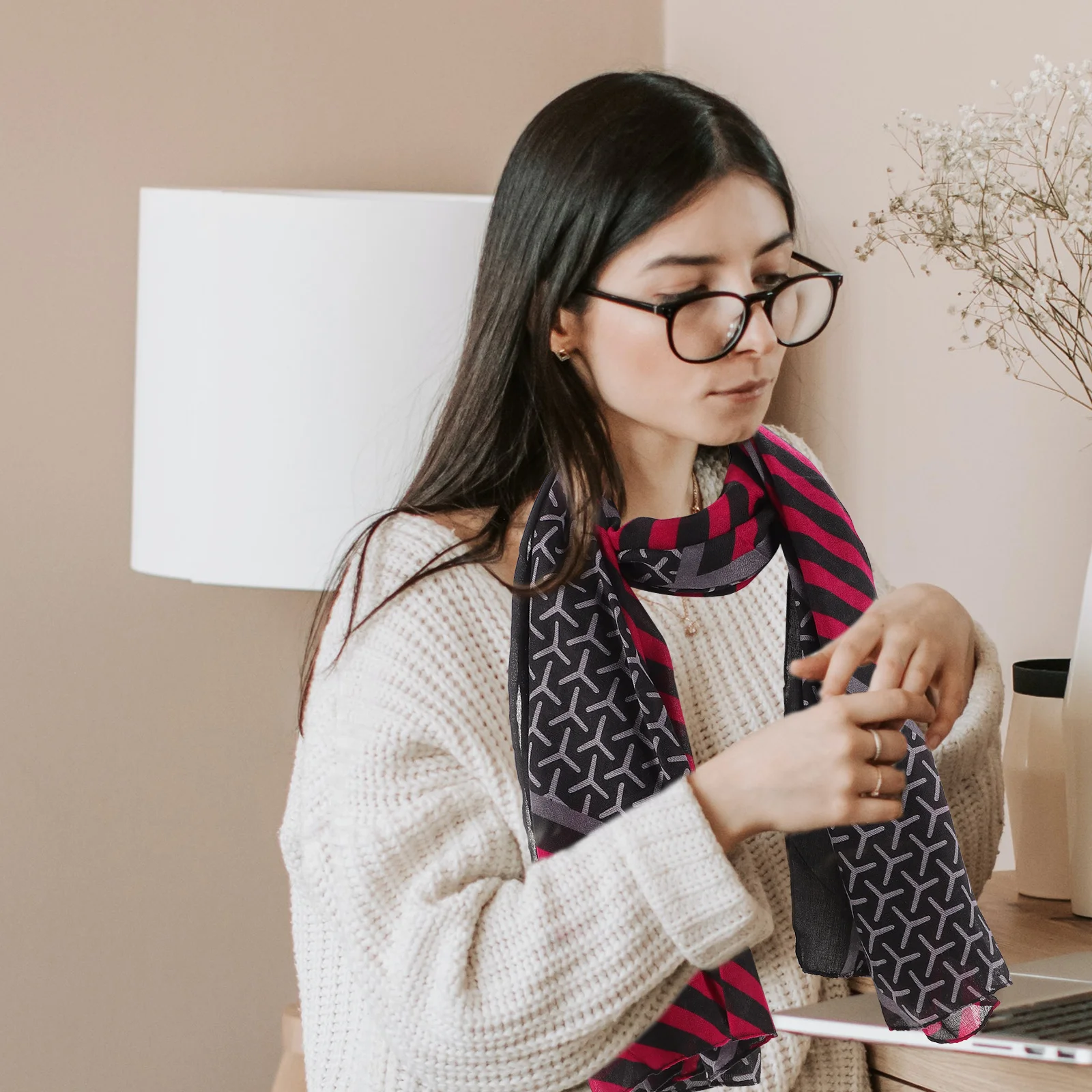 

Linen Scarf for Women Wrap Neck Fashion Lightweight-fashion-scarf Elegant Ladies Thin Shawl