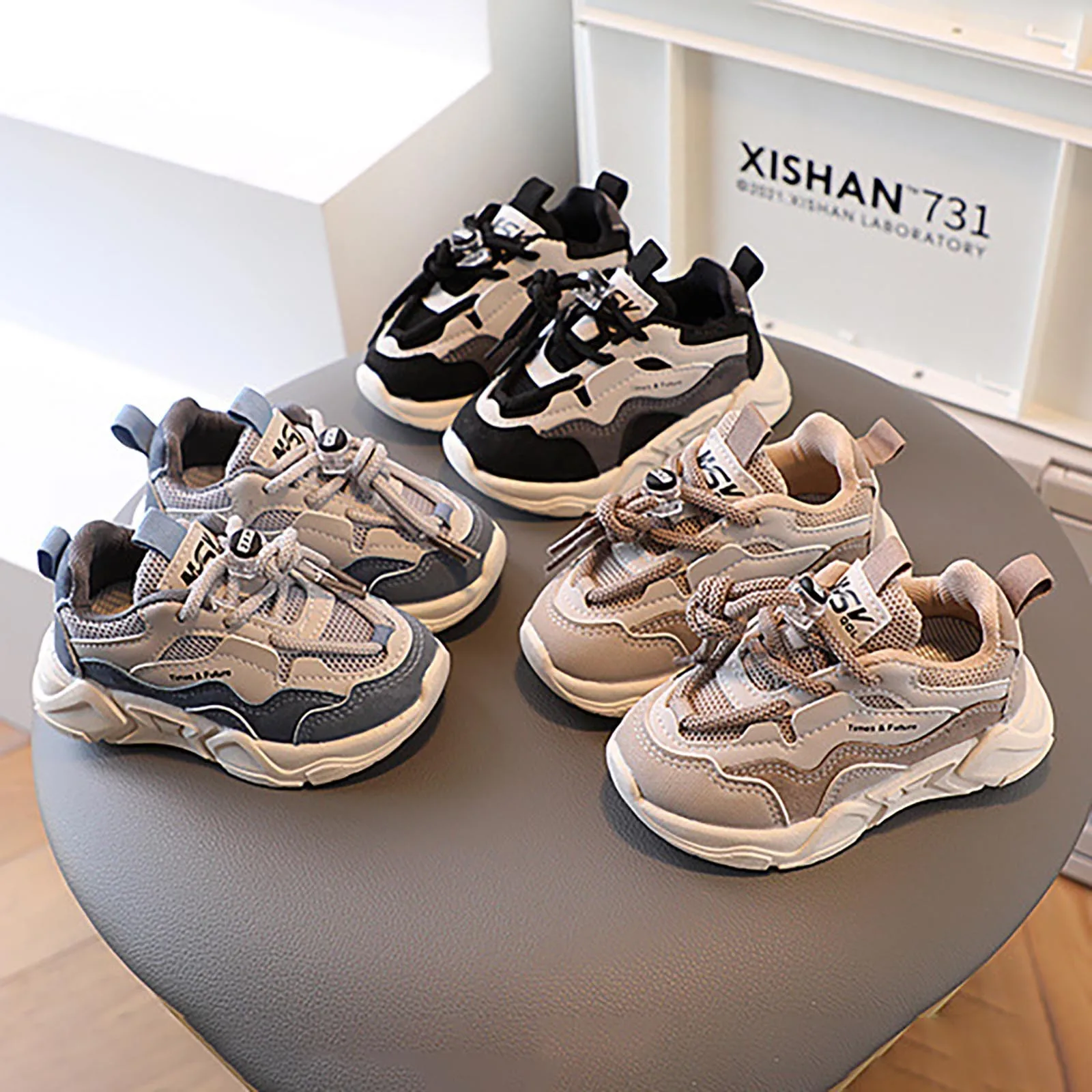 

Обувь для маленьких мальчиков, детские повседневные кроссовки, спортивная обувь для бега, весна-осень 2024, обувь для маленьких мальчиков и девочек, модная мягкая обувь для школы