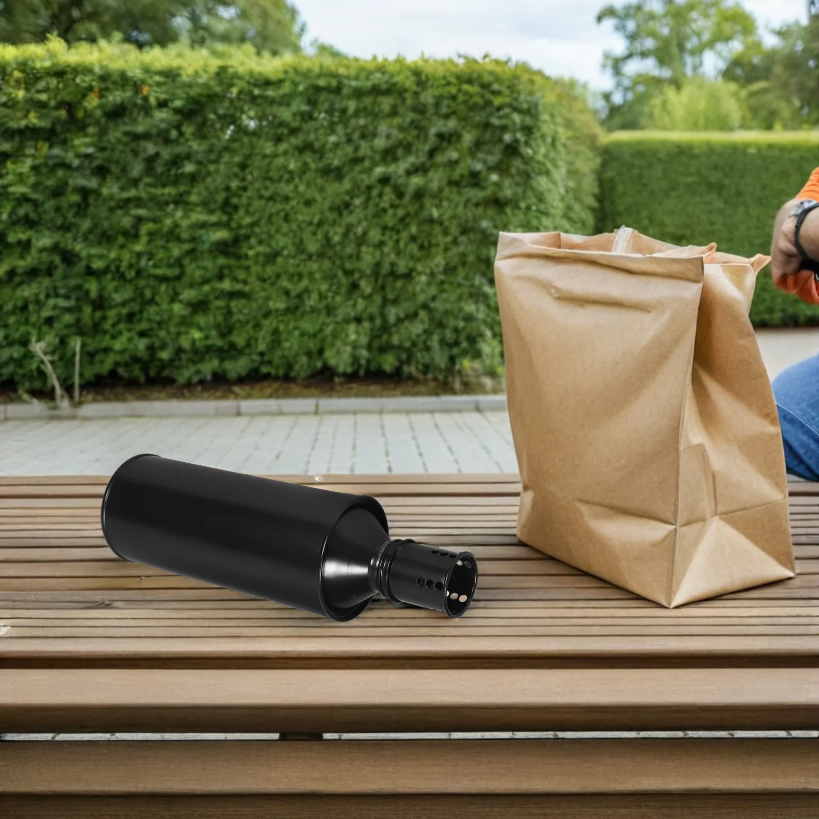 Refillable Torch Canister 500ml Metal Fuel Container Wind-Resistant Outdoor Patio Garden Yard Decoration Refillable Torch Wicks