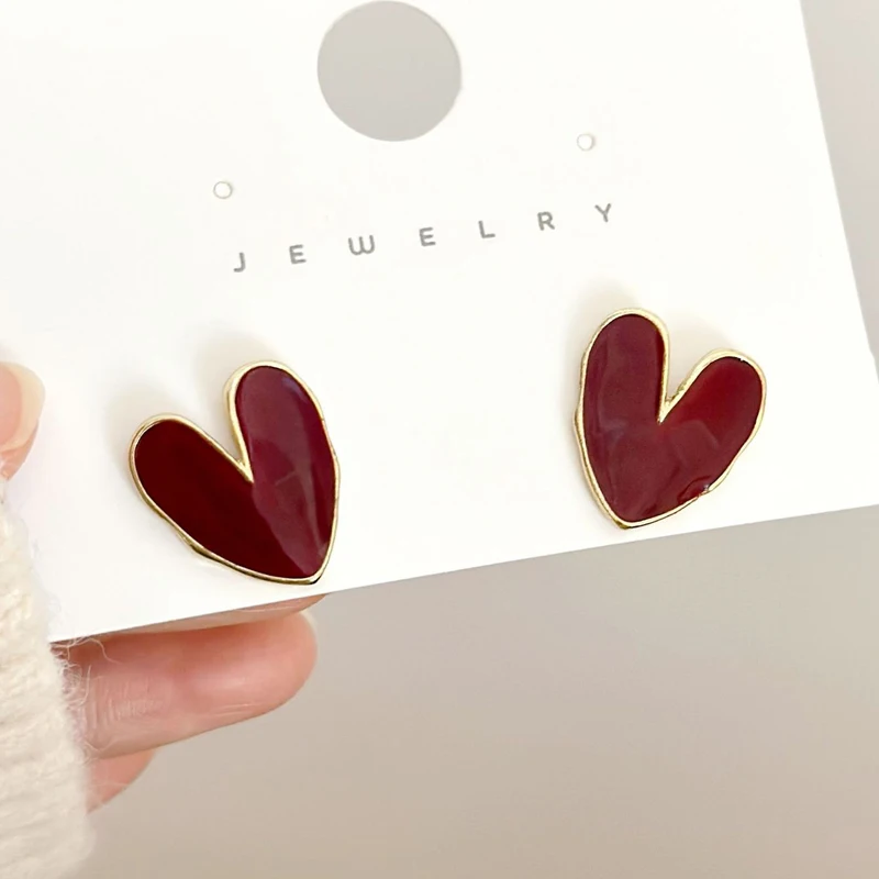 Girls Cute Red Enamel Oil Heart Stud Earrings Party Elegant Jewelry Golden Color Metal Geometry Trendy Earrings for Women Gift