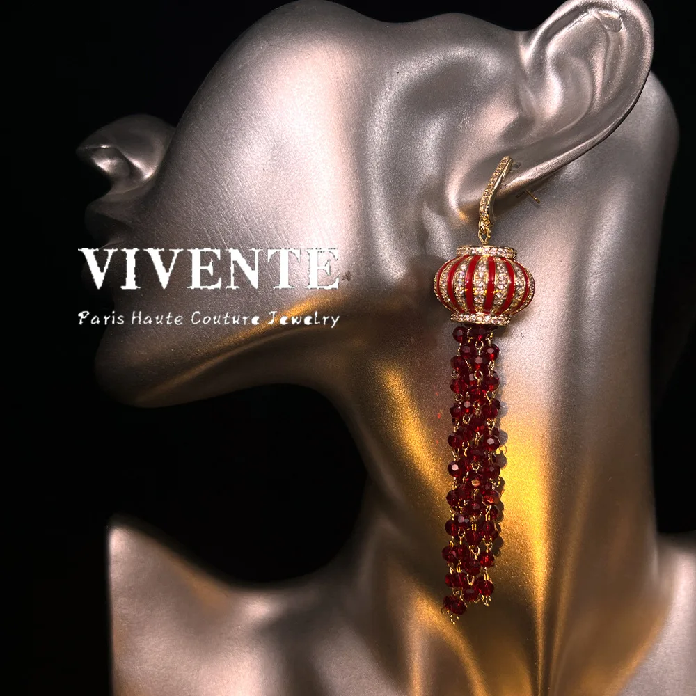 Original full of Czech diamond fringed red lantern earrings, exquisite haute couture copper gold-plated rhodium non-fading natio