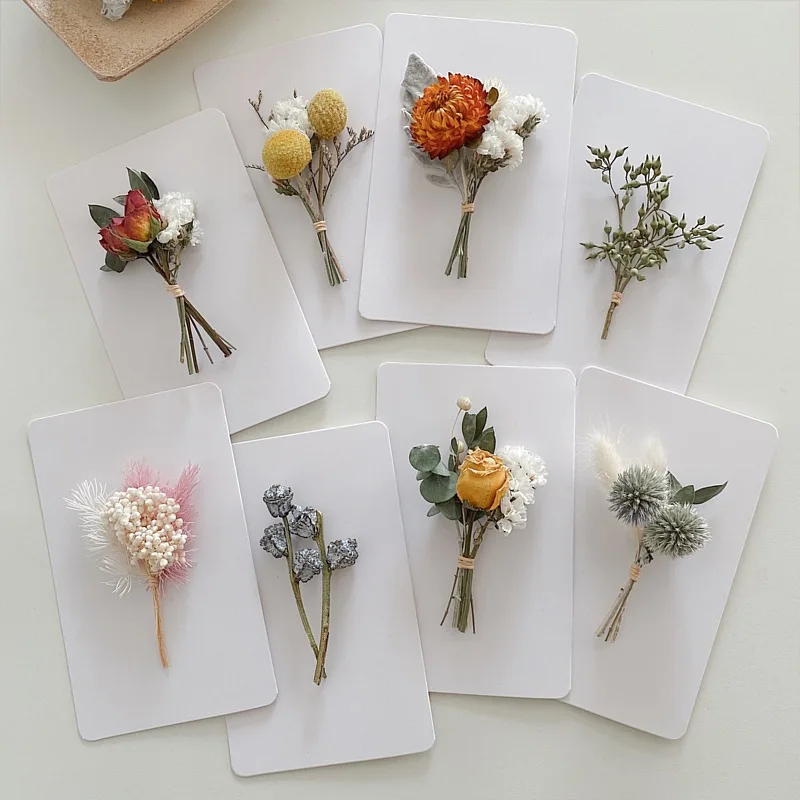 

Natura Mini Dried Flower Rose Forget Me Not Bouquet New Year's Blessing Birthday Valentine's Day Creative Card Photo Decoration