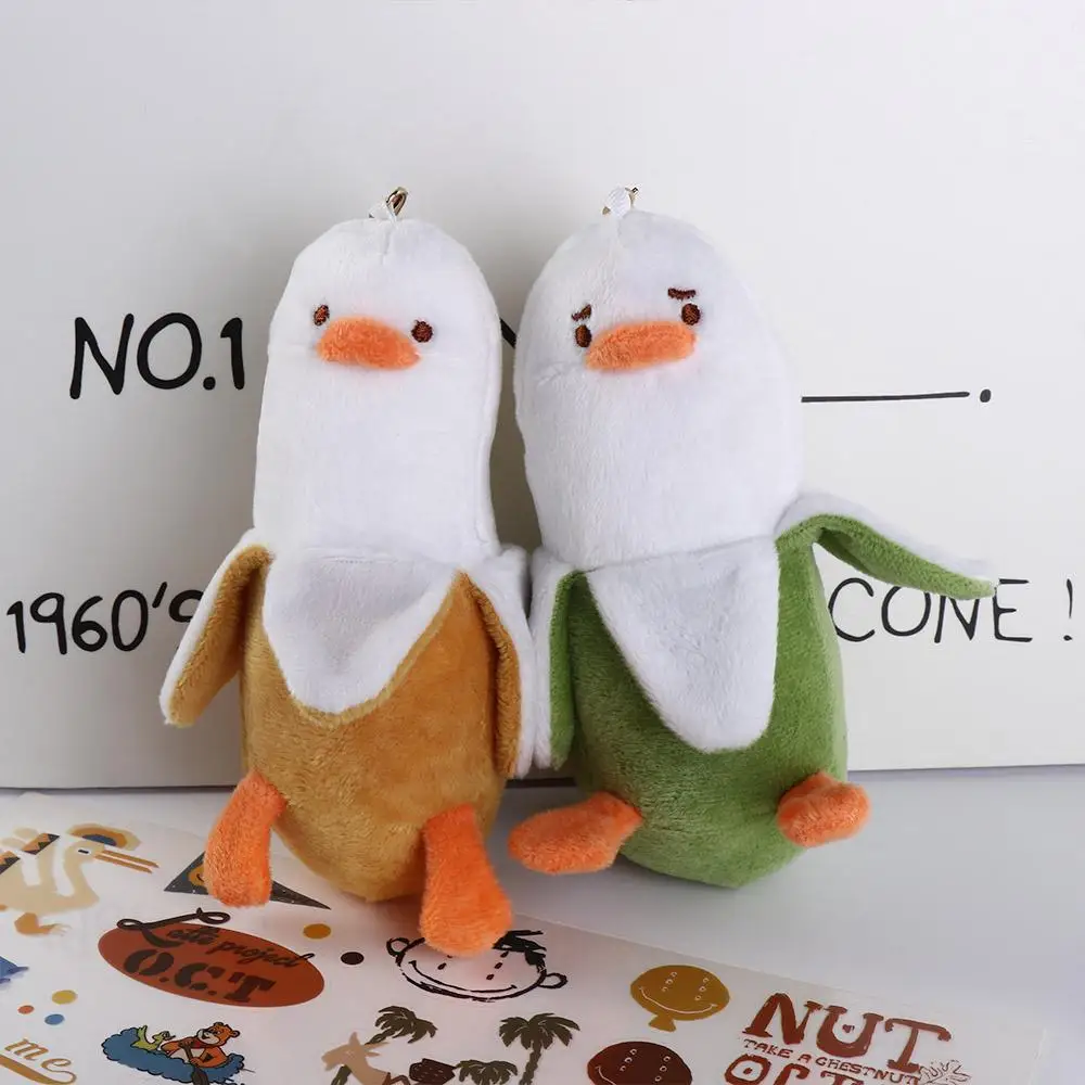 Ozdoba do plecaka Miękka bananowa kaczka zawieszka z bawełny puchowej w kształcie obieranego banana pluszowa zabawka akcesoria do plecaka