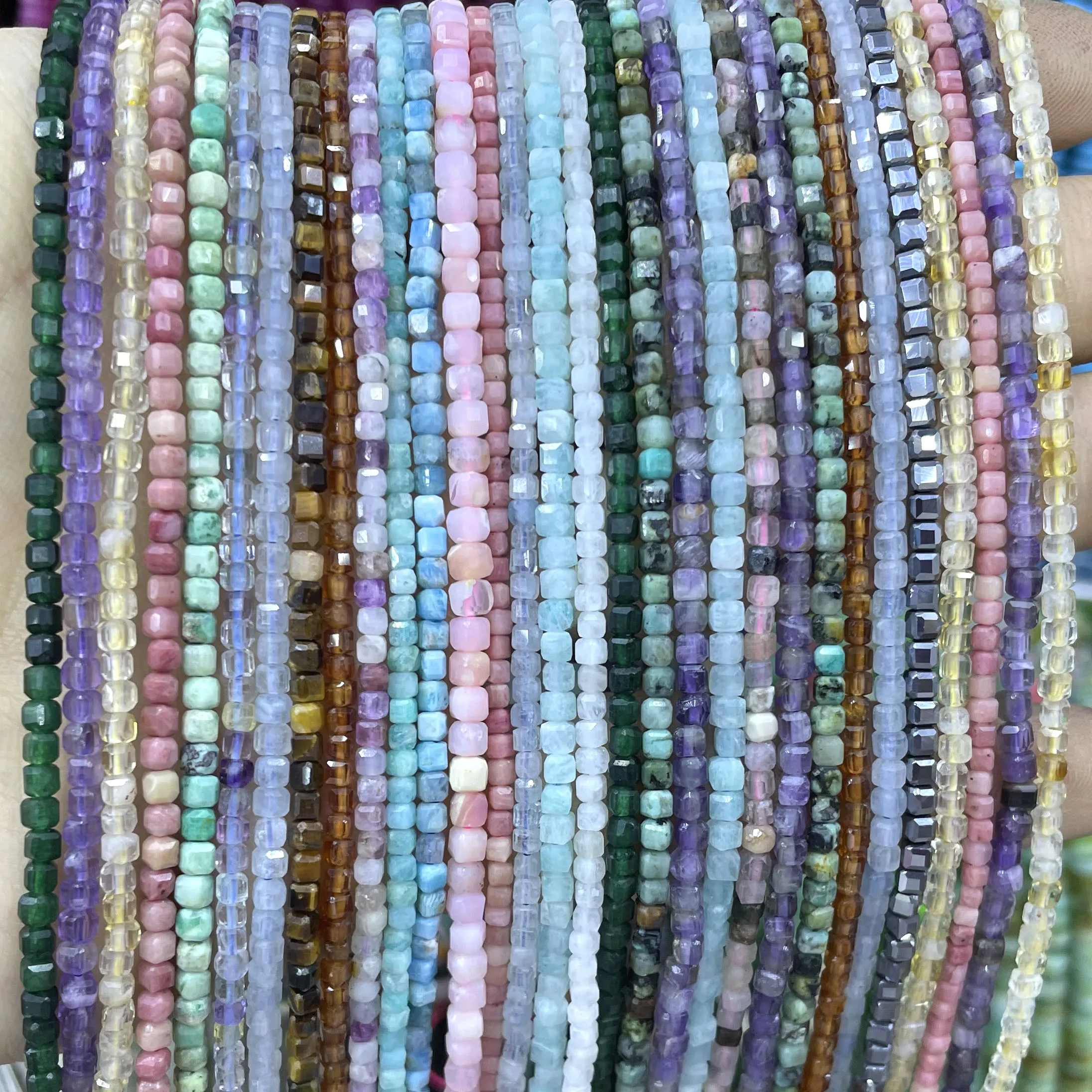 2X2MM Natural Stone Faceted Cube Tourmaline Garnet Apatite Aquamarine Square Spacer Beads For Jewelry Making Diy Bracelet