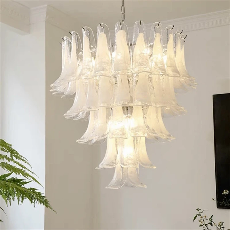 

French-style living room chandelier Murano vintage restaurant master bedroom horseshoe-shaped flower petal chandelier