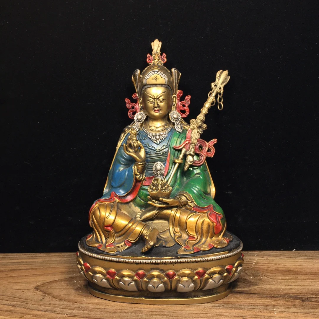 Buddha statue Pure copper painted lotus master Length 13.4cm, width 9cm, height 20cm, weight 915 grams