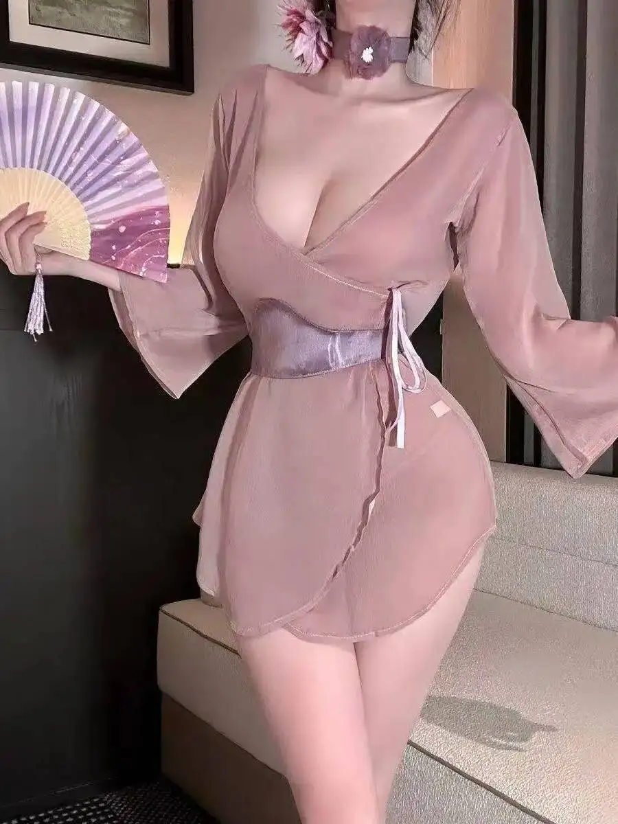 Breloque violette Sexy pour femmes, Kimono Hanfu, manches larges, épaules dénudées, dos nu, Robe de boîte de nuit, Robe de combat, 2GFZ