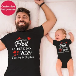 Kunden spezifischer Name unser erster Vatertag 2024 Papa und Tochter Sohn Familie passen Outfits Baby Bodysuit Vatertag personal isierte Geschenke