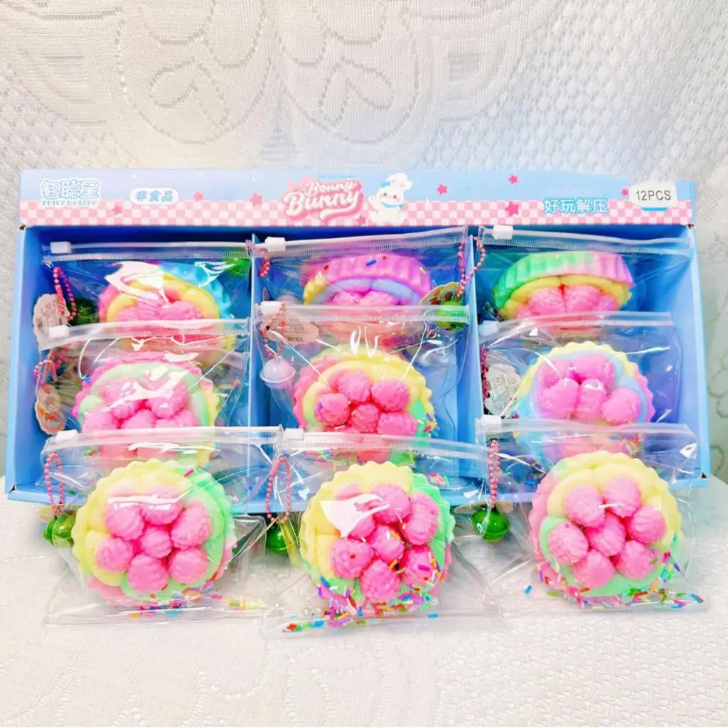 New Super Soft Simulation Food Play Strawberry Pie TPR Slow Rebound Toys Children Stress Relief Toys Pinch Music Fidget Toys