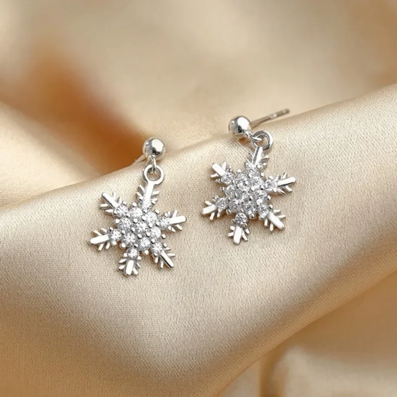 

New Red Bow Knot Snowflakes Drop Earring for Women Christmas Santa Claus Snowman Earrings Girls Xmas Jewelry Gifts