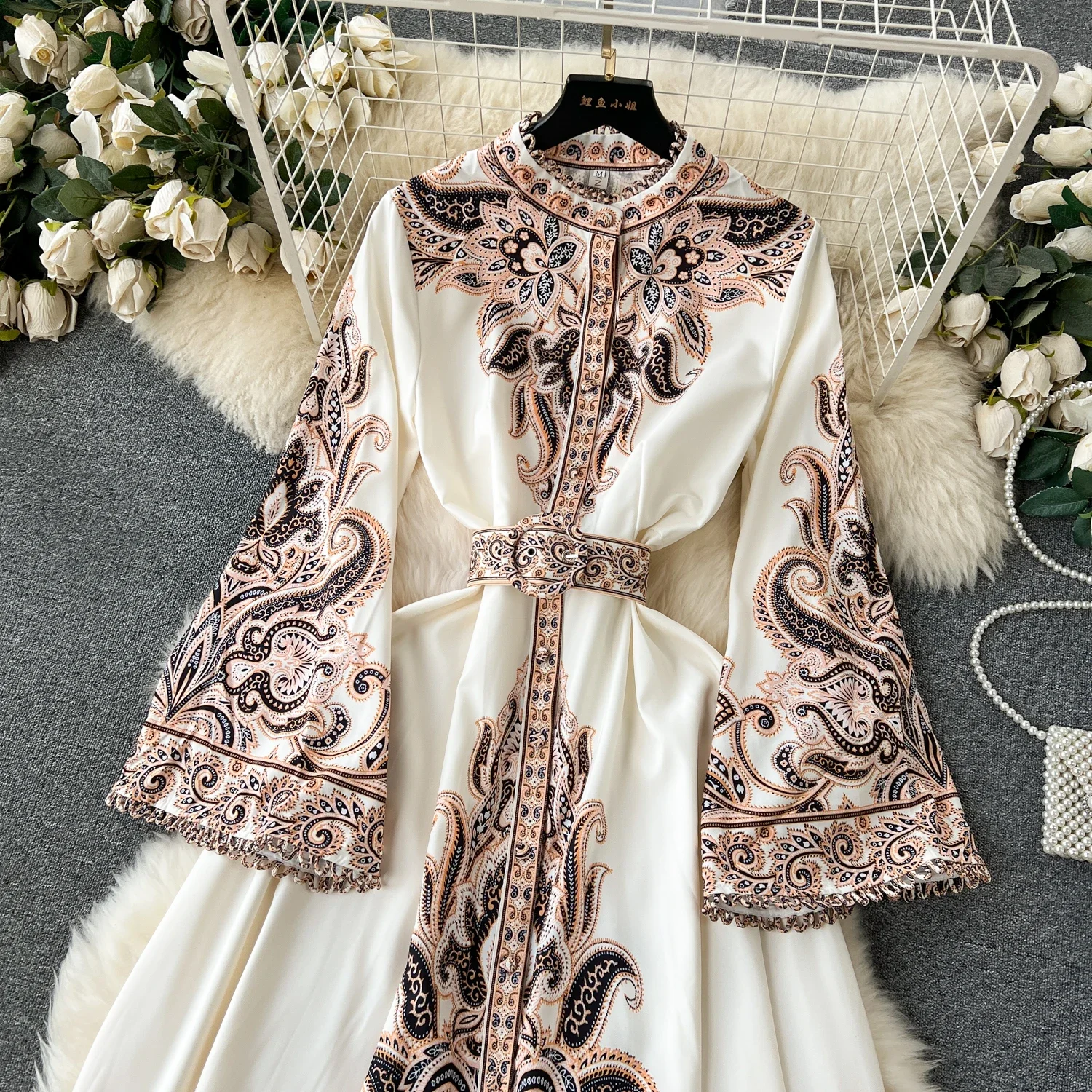 Retro Court Style Printed Dress Women Autumn Winter Flared Sleeve Vintage Long Dresses Ladies Slim Autumn Winter Long Robe