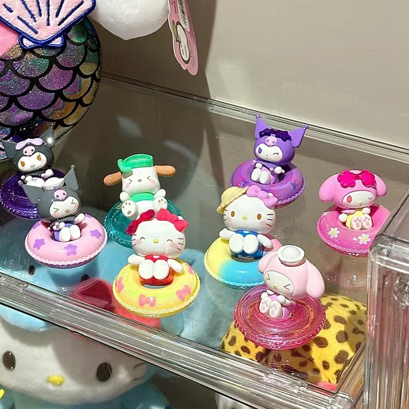 Sanrio Família Handheld Blind Box, Mini Grânulos Bonitos, Série Círculo Natação, Saco Cego Autêntico, Presentes Kuromi Pochacco, Novo