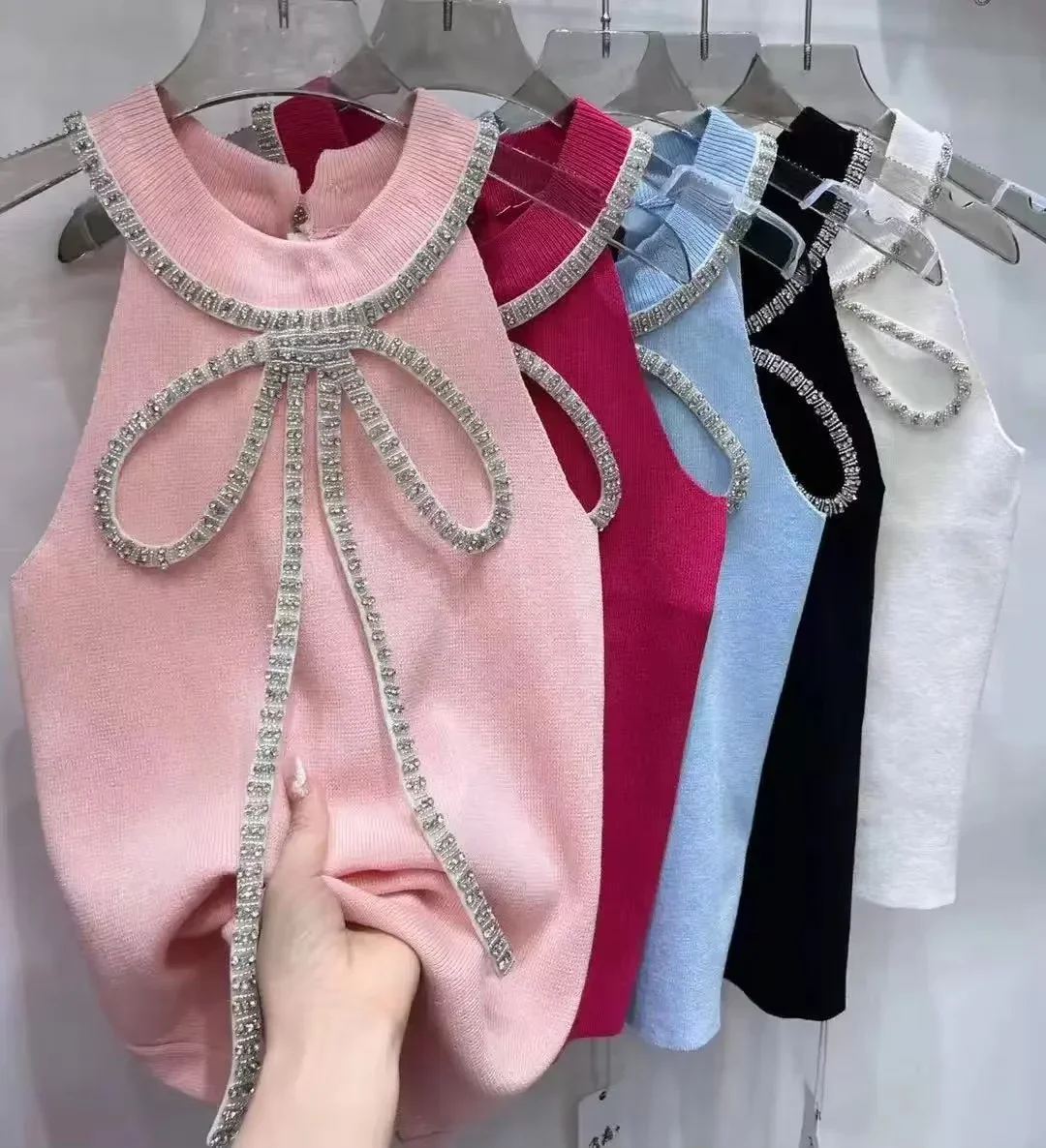 Luxury Diamonds Bow Stitch Sleeveless Knitted Top Slim Fit Halter Vest 2025 Summer Knitwear Sexy Crop Tank Top