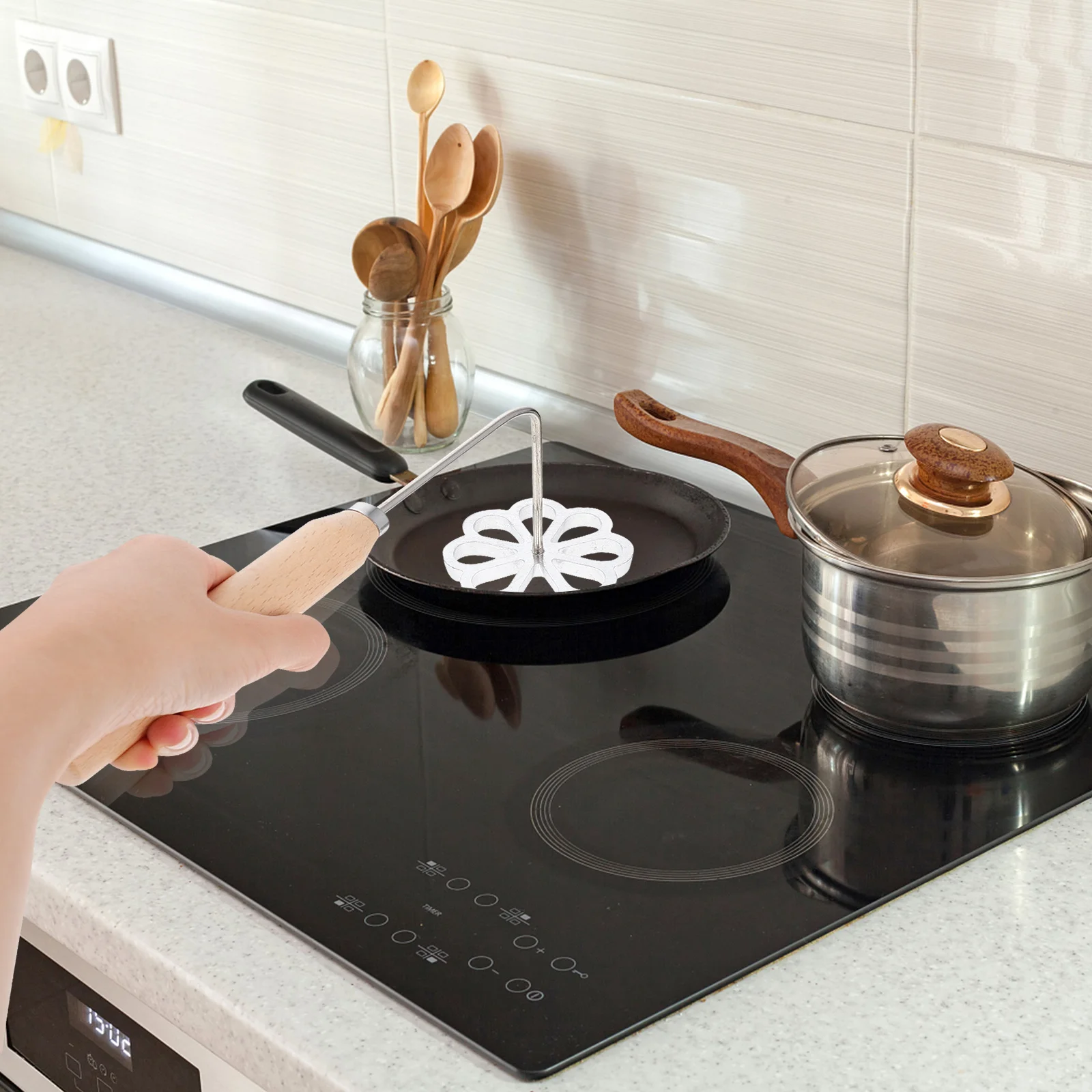 

2.95-Inch Oil Fried Snack Mold Aluminum Alloy Wood Handle Lightweight Fryer Kitchen Gadget For Home Cooking Carrot Shreds Pastry