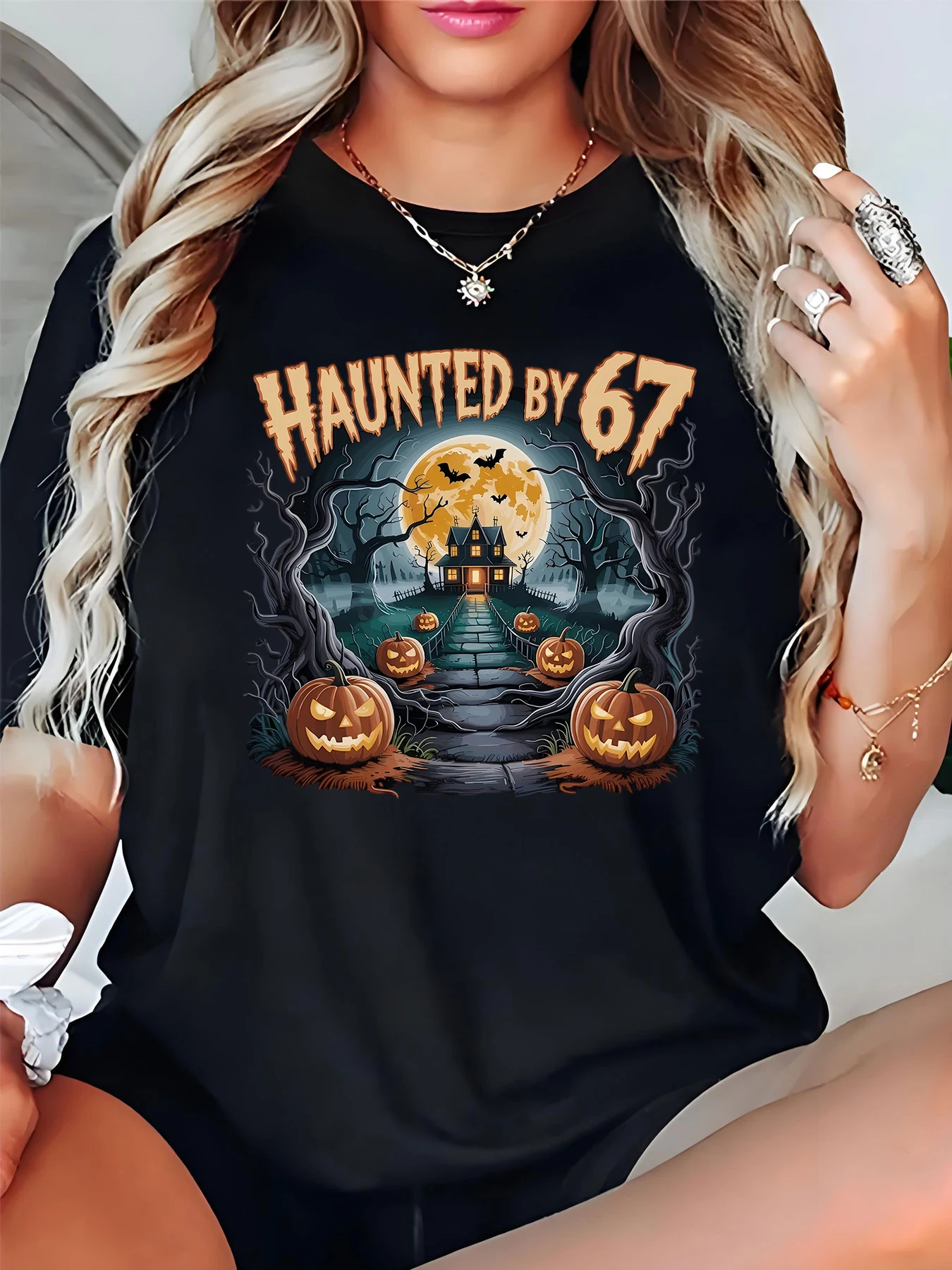 

Женская футболка с принтом тыквенного замка на Хэллоуин от 67, свободный крой, повседневный осенний праздничный топ для женщин