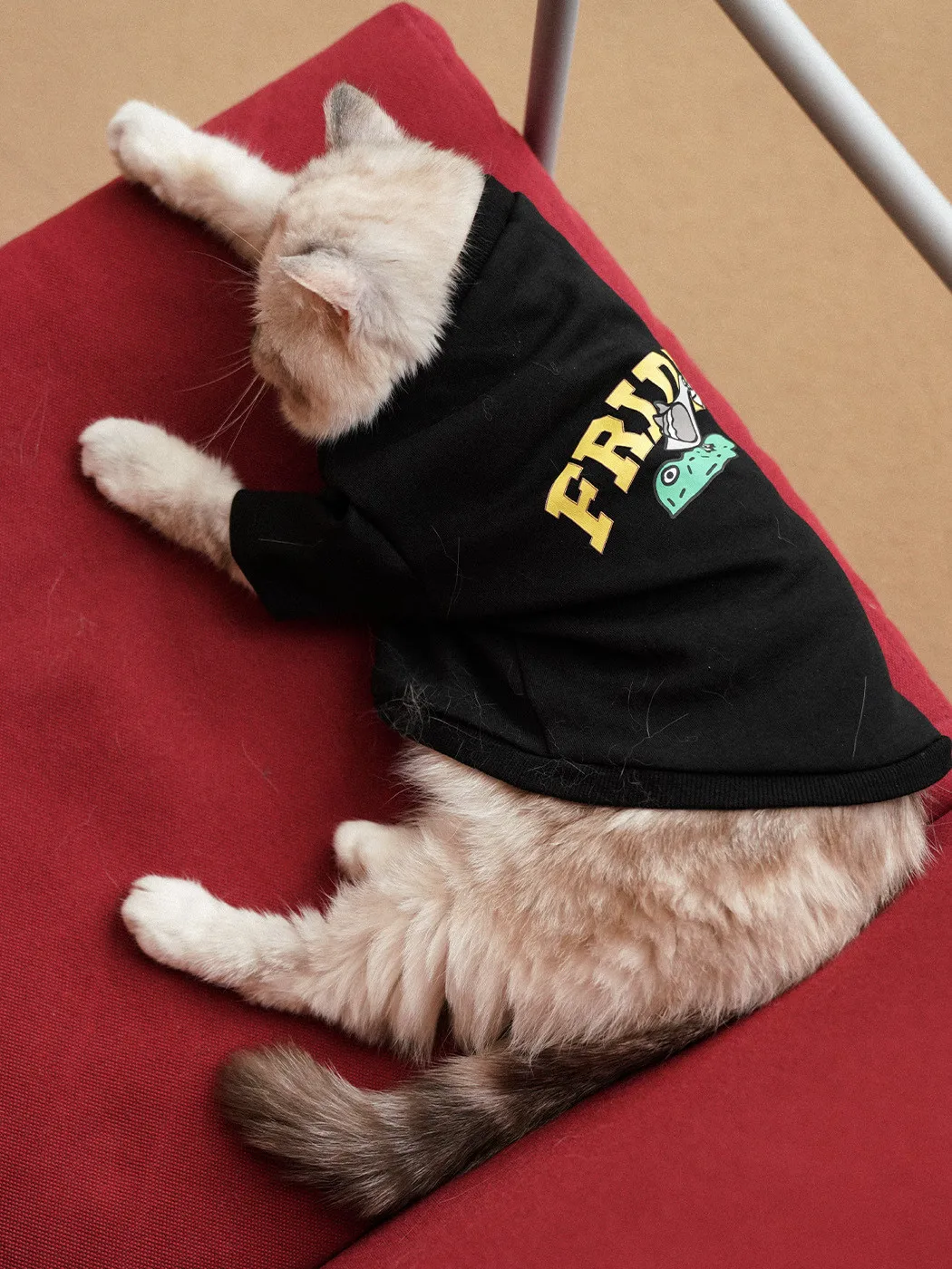 moodlikeme-collaborative-artist-fun-crocodile-print-dog-pet-clothes-loose-fm-brand-mcw230-item-number