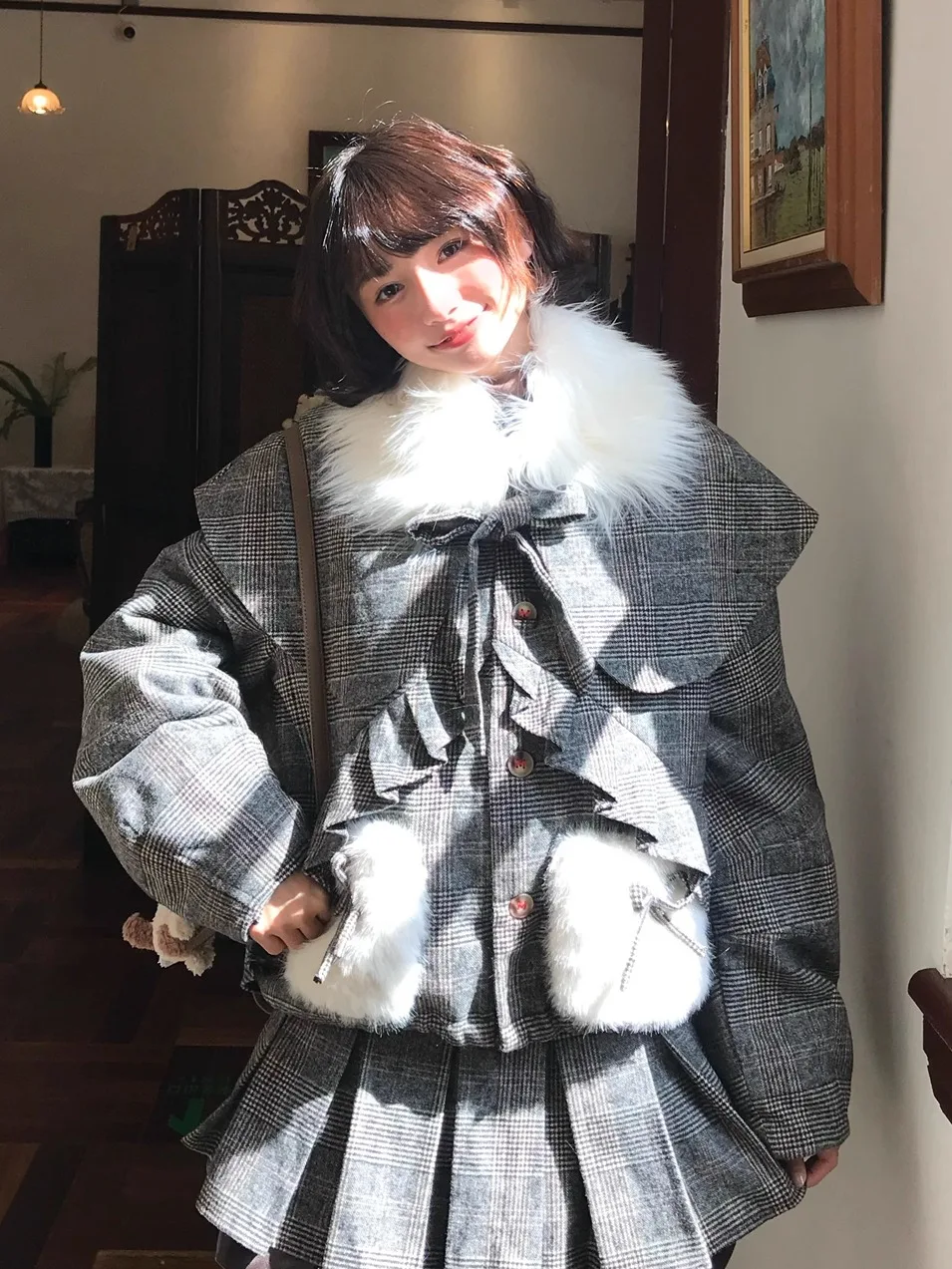 

MonddoM Original Plaid Woolen Jaet with Detachable Fur Collar And Bow Tie Cotton Cute Loose Fit ort Coat for Women