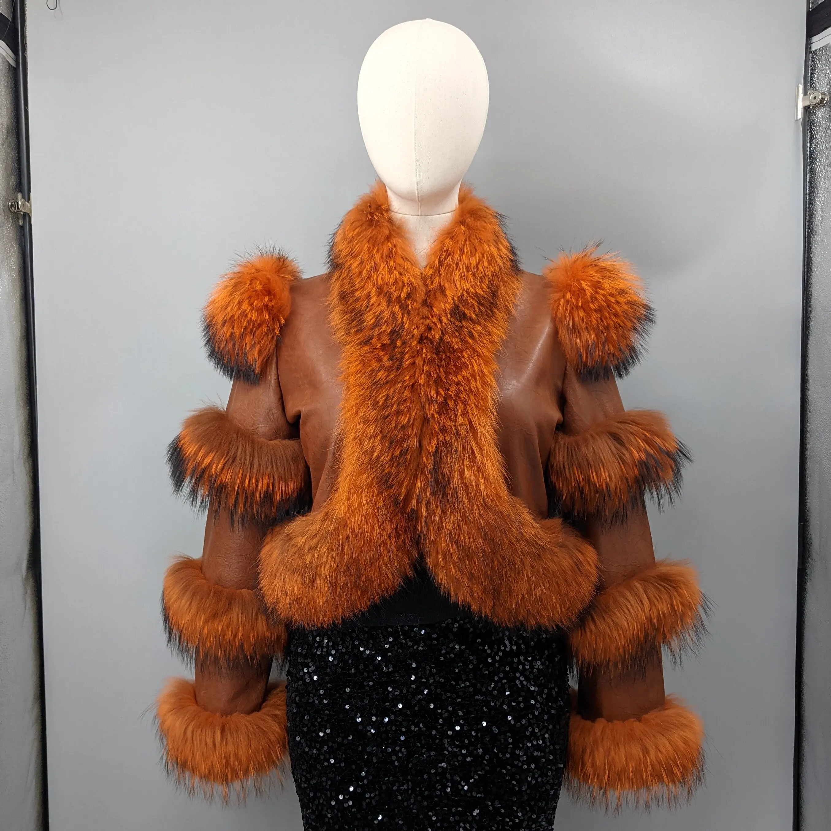 Real Sheepskin Moto Jacket Reddish Brown Short Biker Coat Real Raccoon Fur Collar Front Fur Trim Winter Outerwear 23A0413