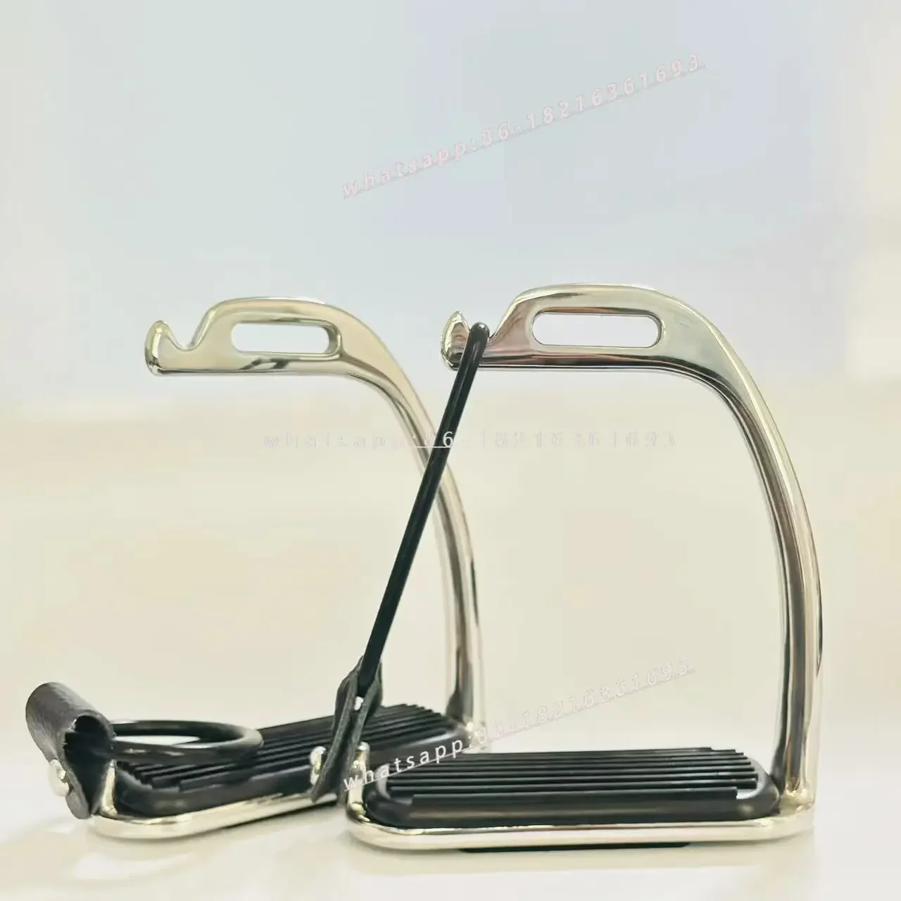 2006GOOD Carbon Steel Electroplated Nickel Safety Semi-border Defense Card Foot Peacock Stirrup Anti-winding Harness Accessor