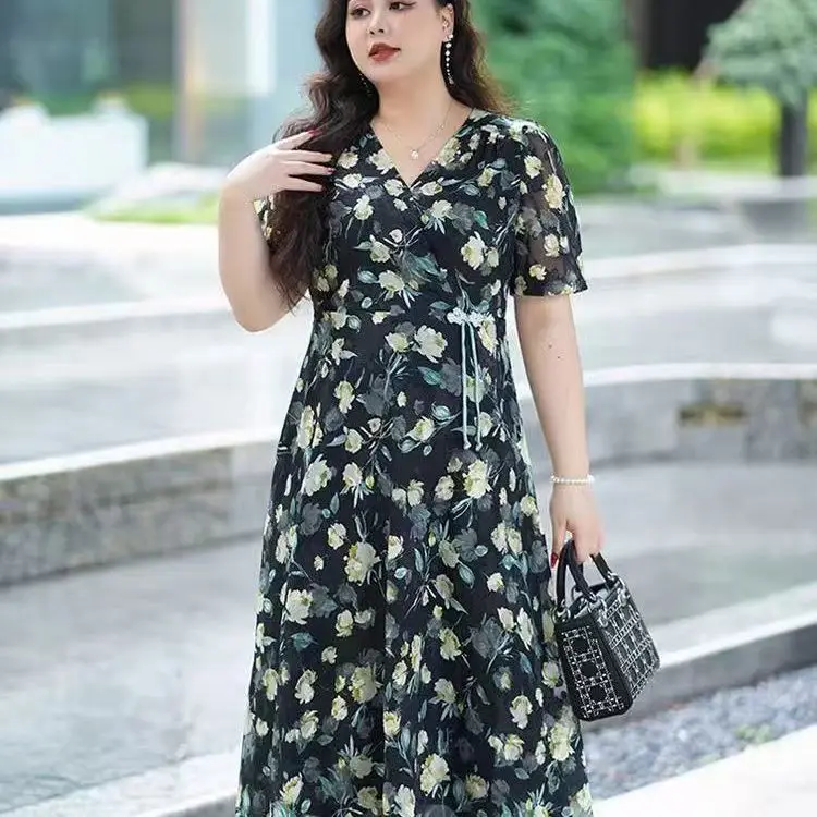 ชุดเดรสฤดูร้อนพิมพ์ลายฝรั่งเศสหรูหรากระชับสัดส่วนเอวชุดเดรสแขนสั้นลายดอกไม้